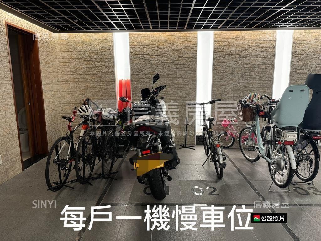 天母電梯附車位房屋室內格局與周邊環境