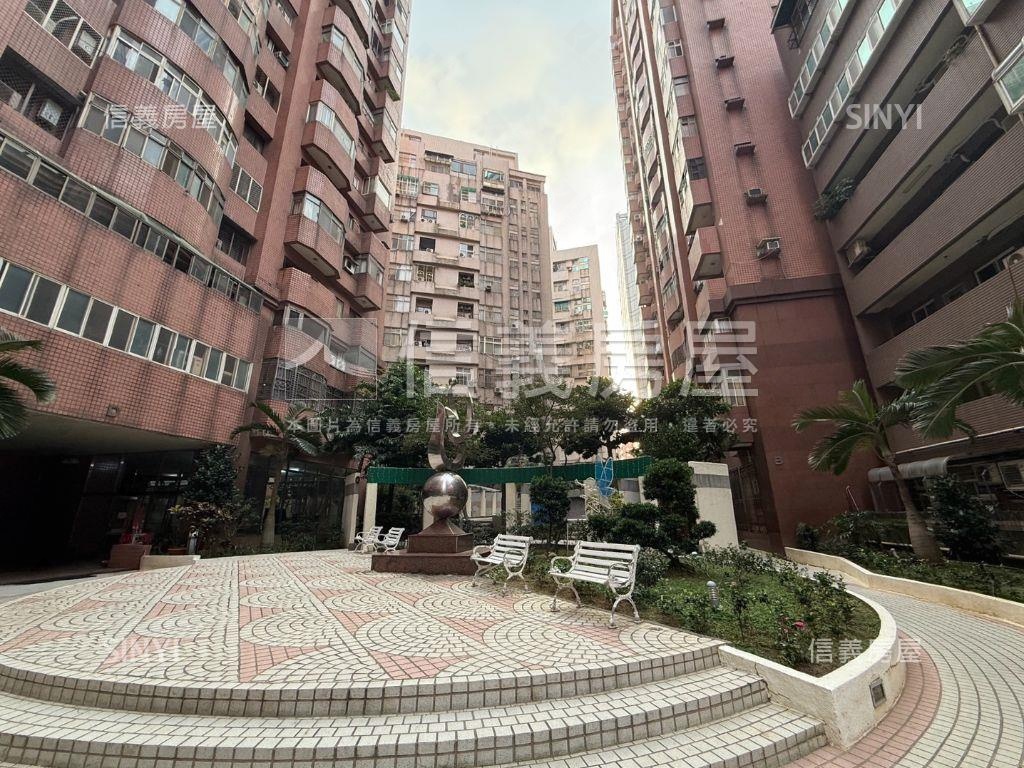 近藝文演說家明亮３房房屋室內格局與周邊環境