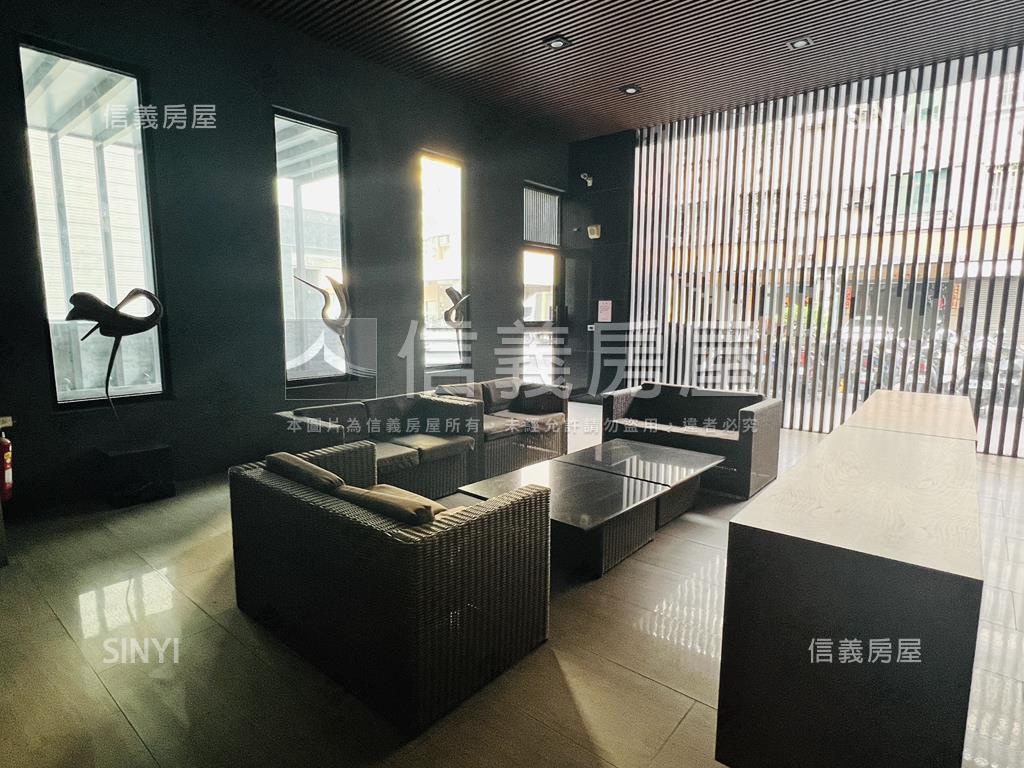 峻葳童年精美兩房房屋室內格局與周邊環境