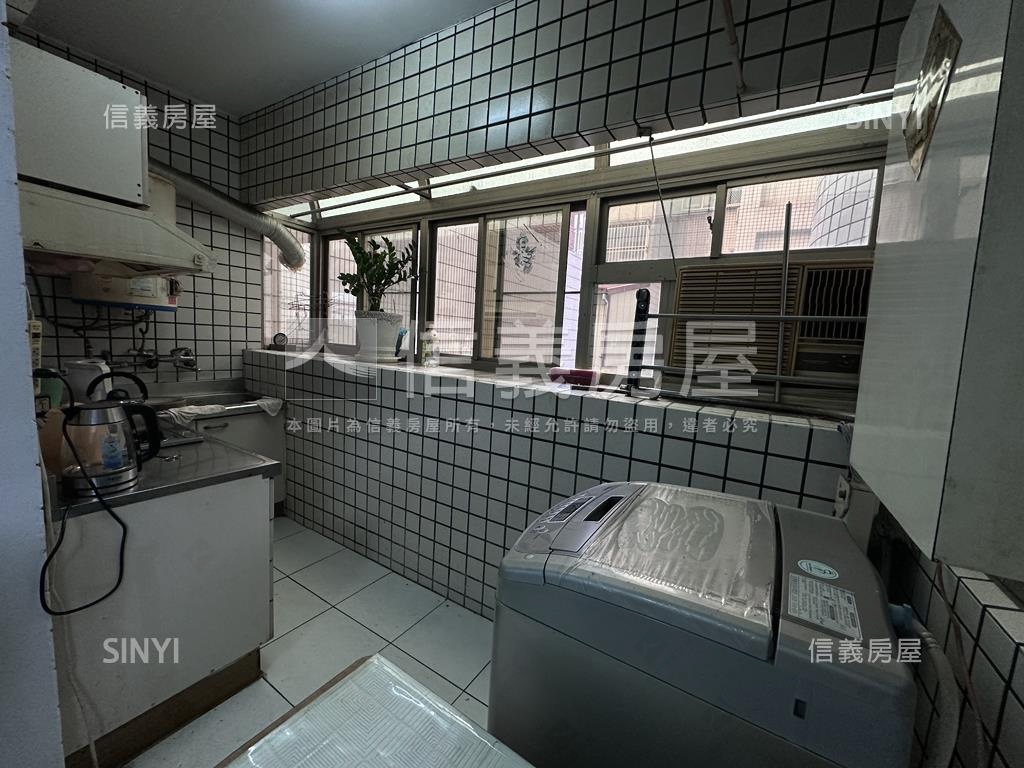 文化江山二房美居房屋室內格局與周邊環境