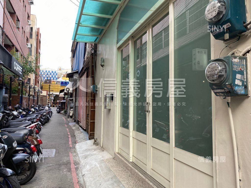 逢甲穩定收租整棟多間套房房屋室內格局與周邊環境
