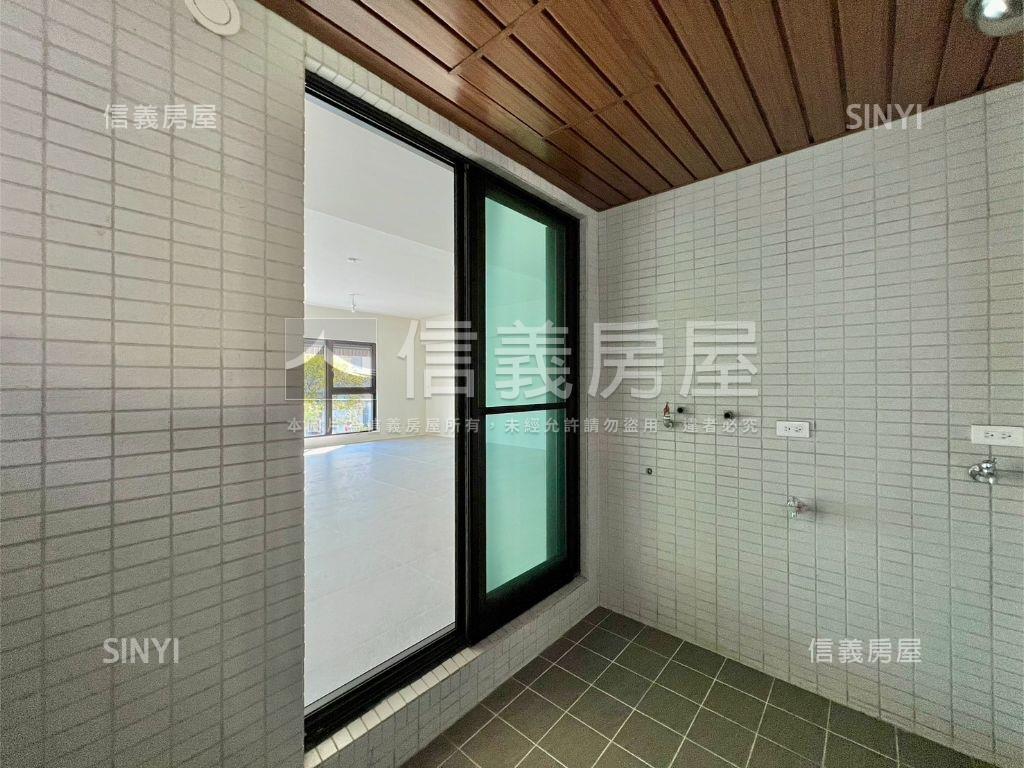 景泰然１－２樓店面！房屋室內格局與周邊環境