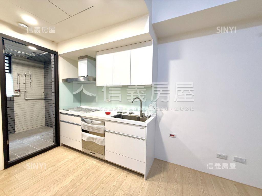 近Ａ１８麗江星漾３房房屋室內格局與周邊環境