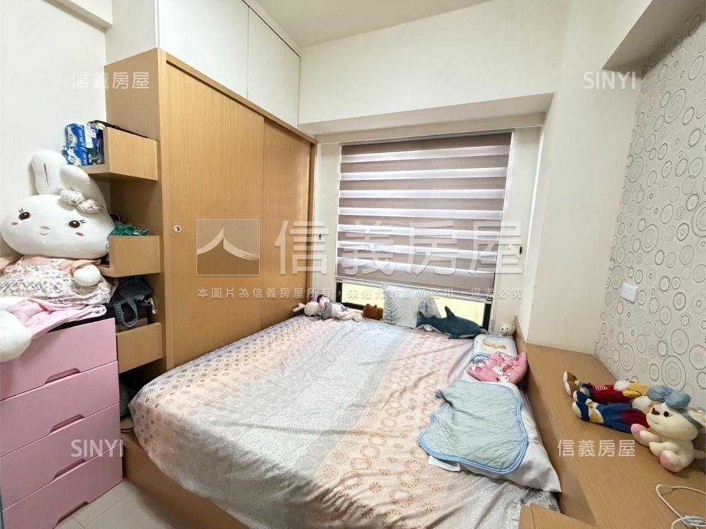 上閤築稀有釋出三房平車房屋室內格局與周邊環境