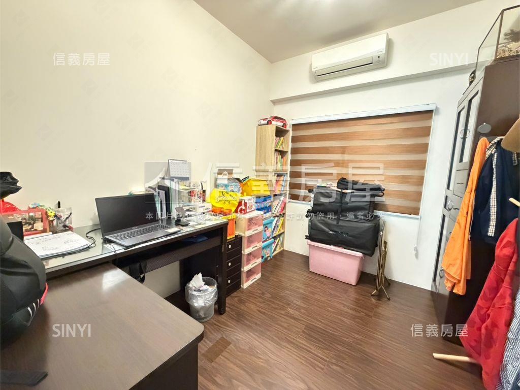 上閤築稀有釋出三房平車房屋室內格局與周邊環境