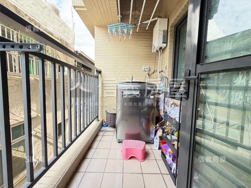 上閤築稀有釋出三房平車房屋室內格局與周邊環境