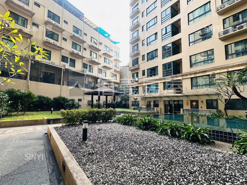 上閤築稀有釋出三房平車房屋室內格局與周邊環境