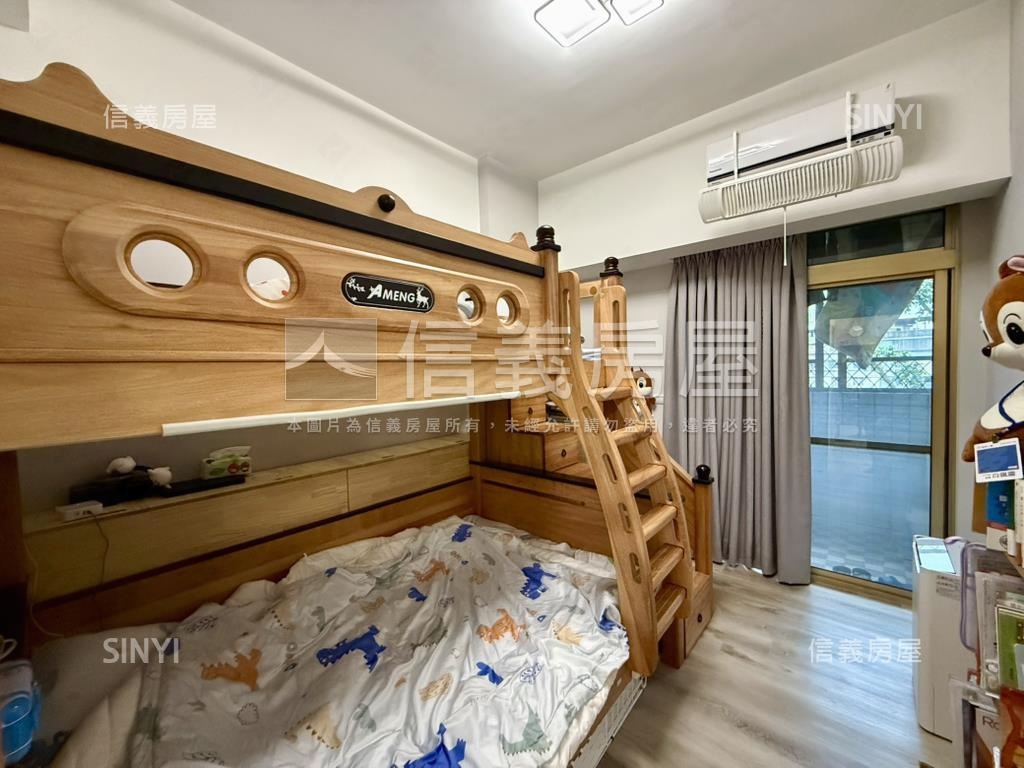 浪漫貴族邊間美妝房房屋室內格局與周邊環境