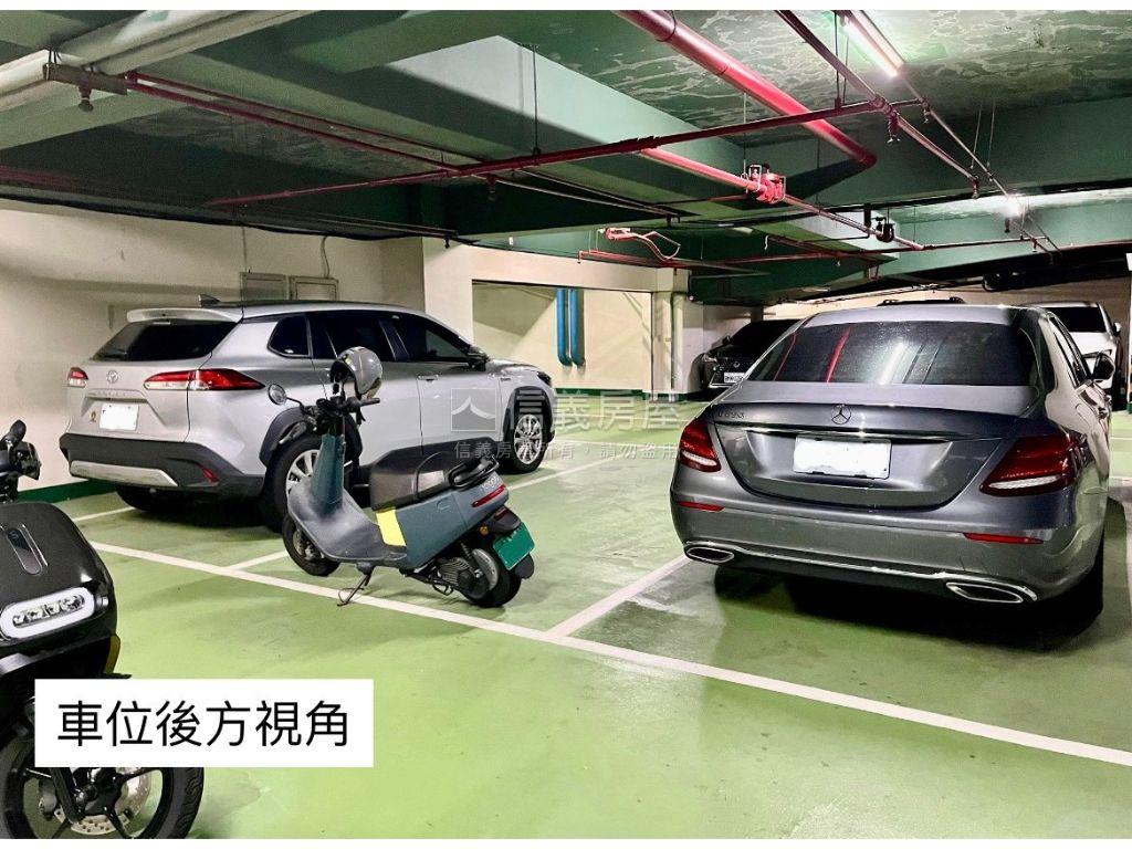 信義雙星平面車位房屋室內格局與周邊環境