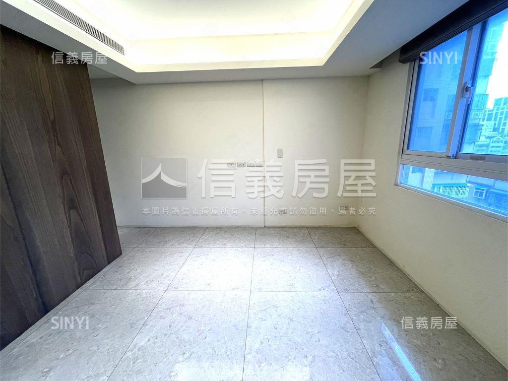 大賺界美妝三房房屋室內格局與周邊環境