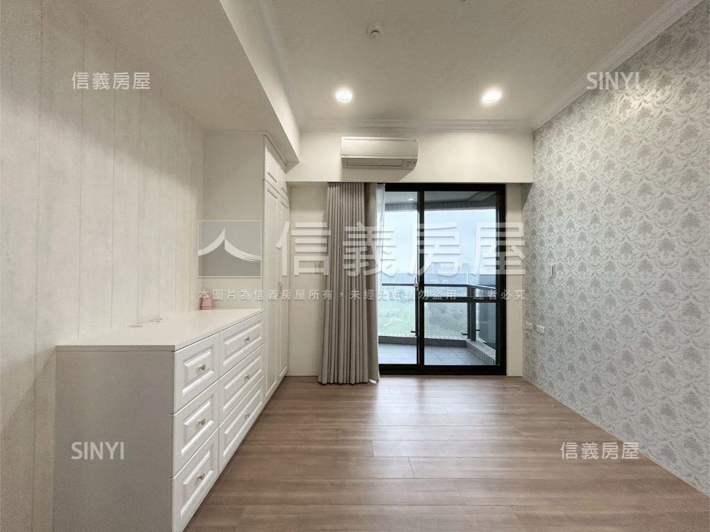 縣三視野雲極大四房雙車位房屋室內格局與周邊環境