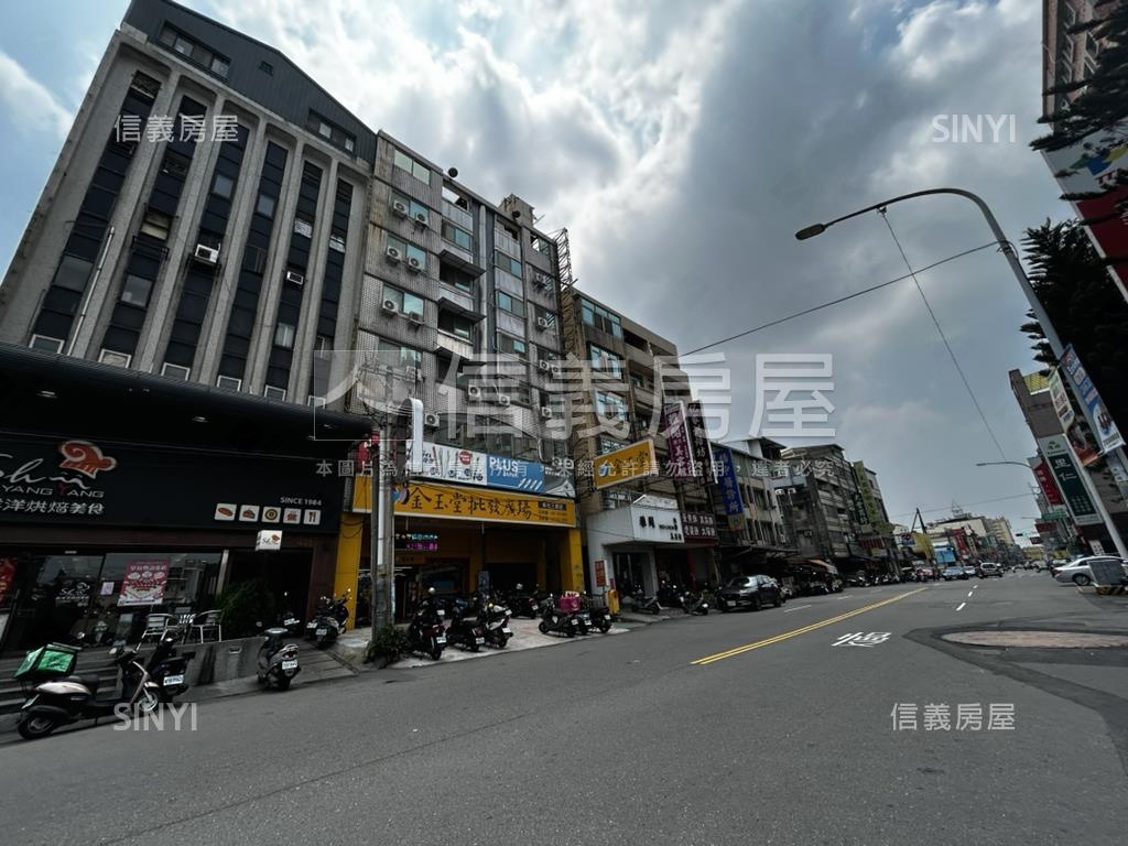 正三民路全棟優質店套房屋室內格局與周邊環境