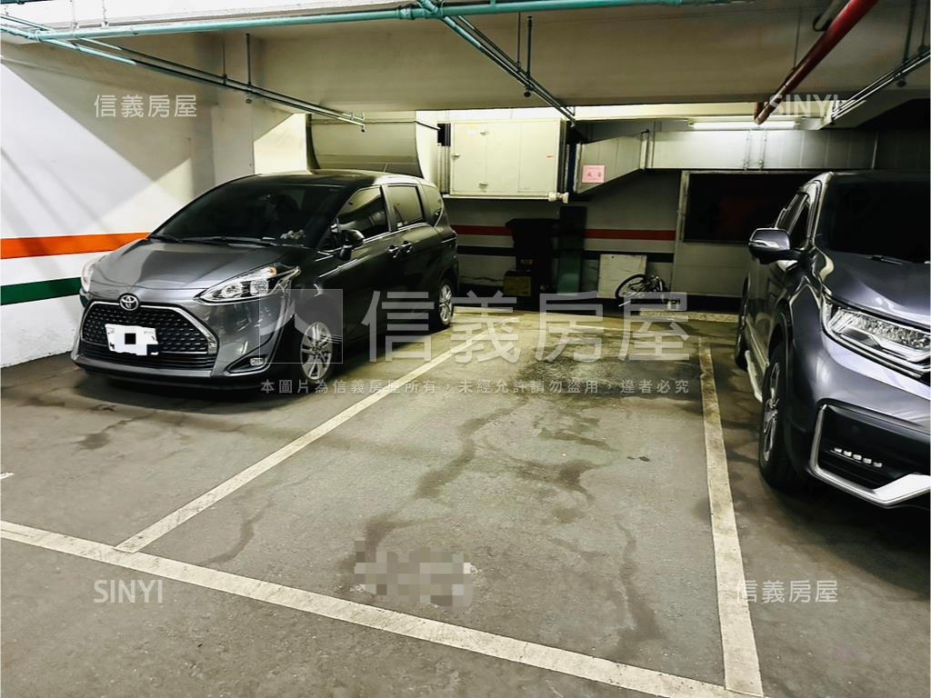 行善路鋼骨挑高辦公室房屋室內格局與周邊環境