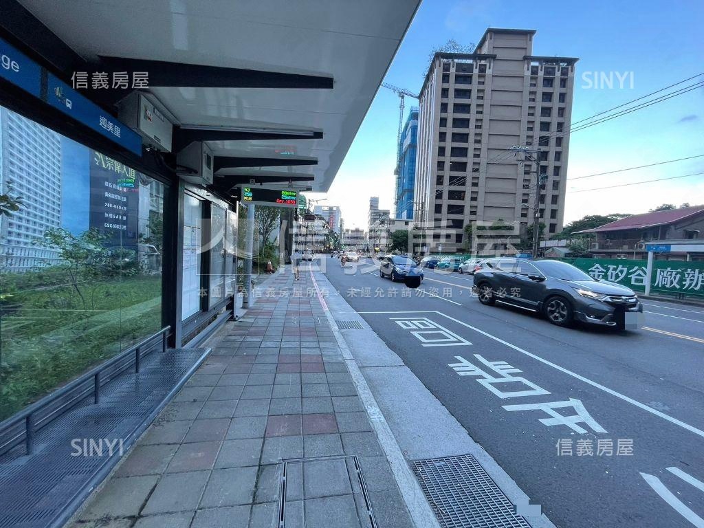 南京東路邊間採光廠辦房屋室內格局與周邊環境