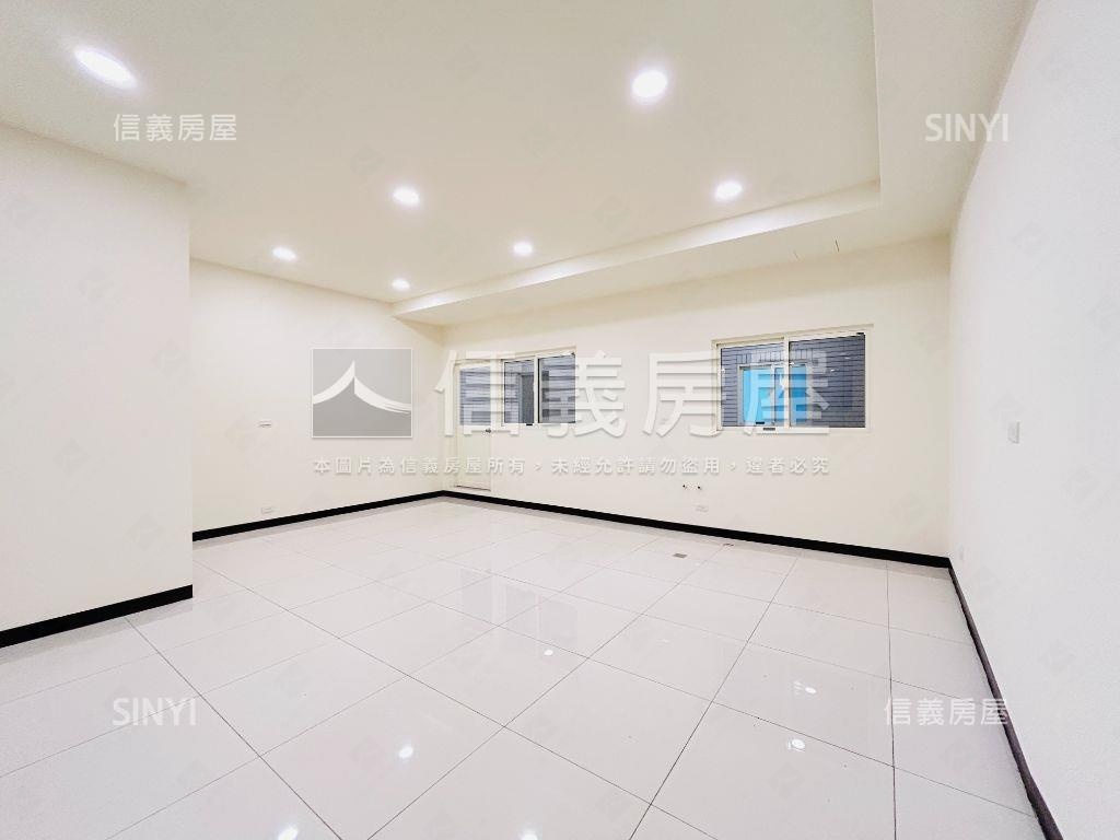 低總價愛七街大面寬金店面房屋室內格局與周邊環境