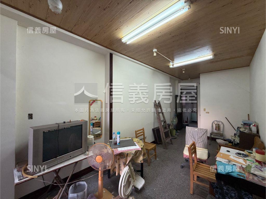 南門街稀有透天房屋室內格局與周邊環境