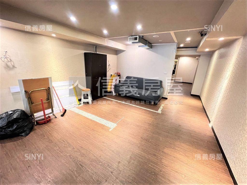 雙城街金店面房屋室內格局與周邊環境