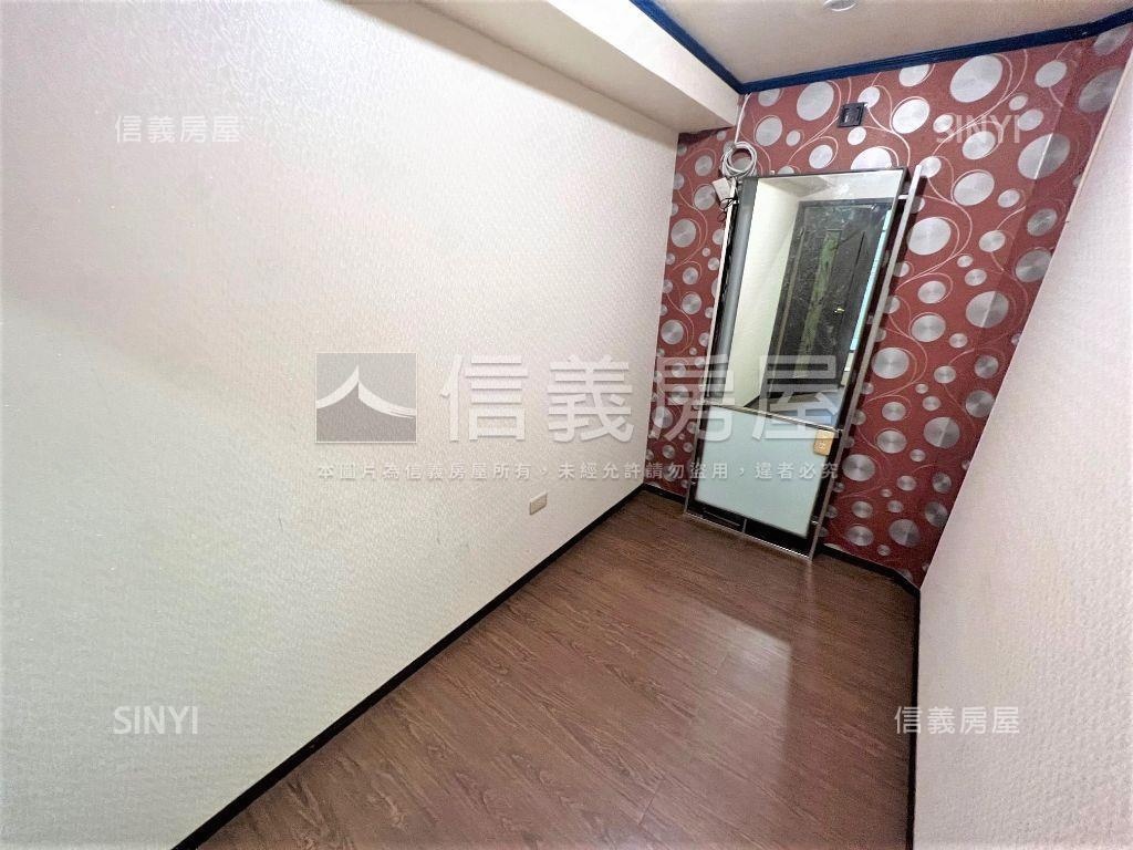 雙城街金店面房屋室內格局與周邊環境