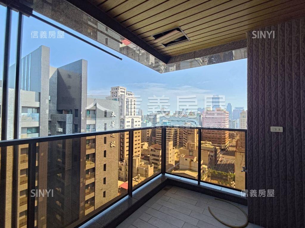 稀．亞灣臻鑫高樓海景房屋室內格局與周邊環境