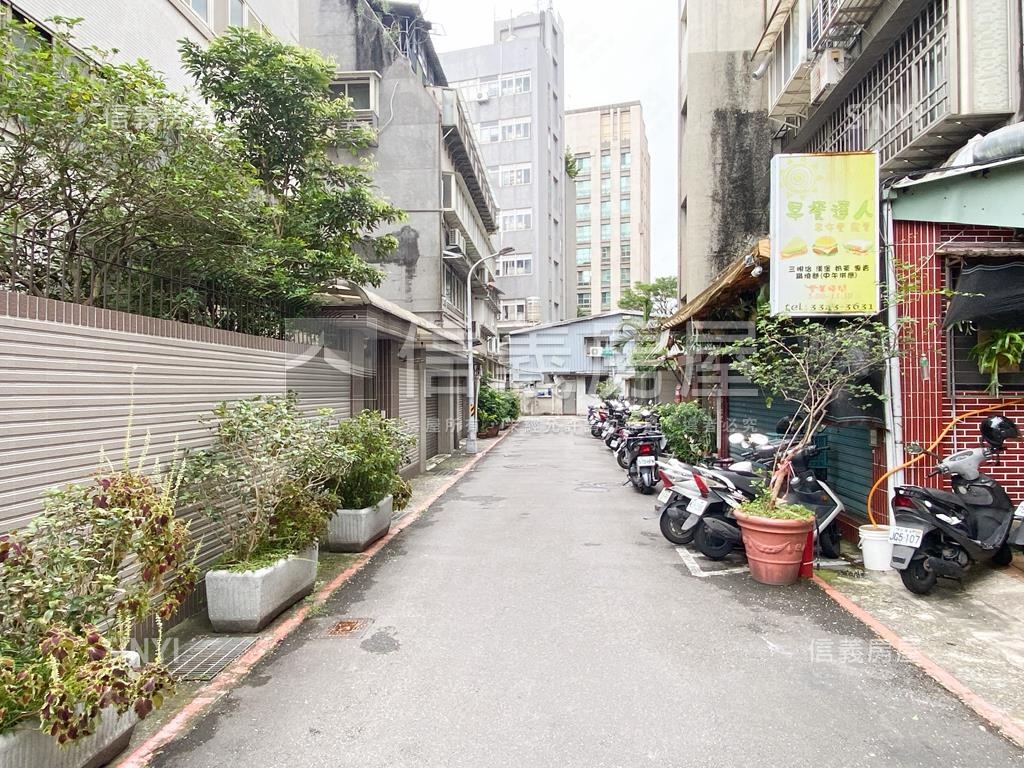 中正國中◆三面採光一樓房屋室內格局與周邊環境