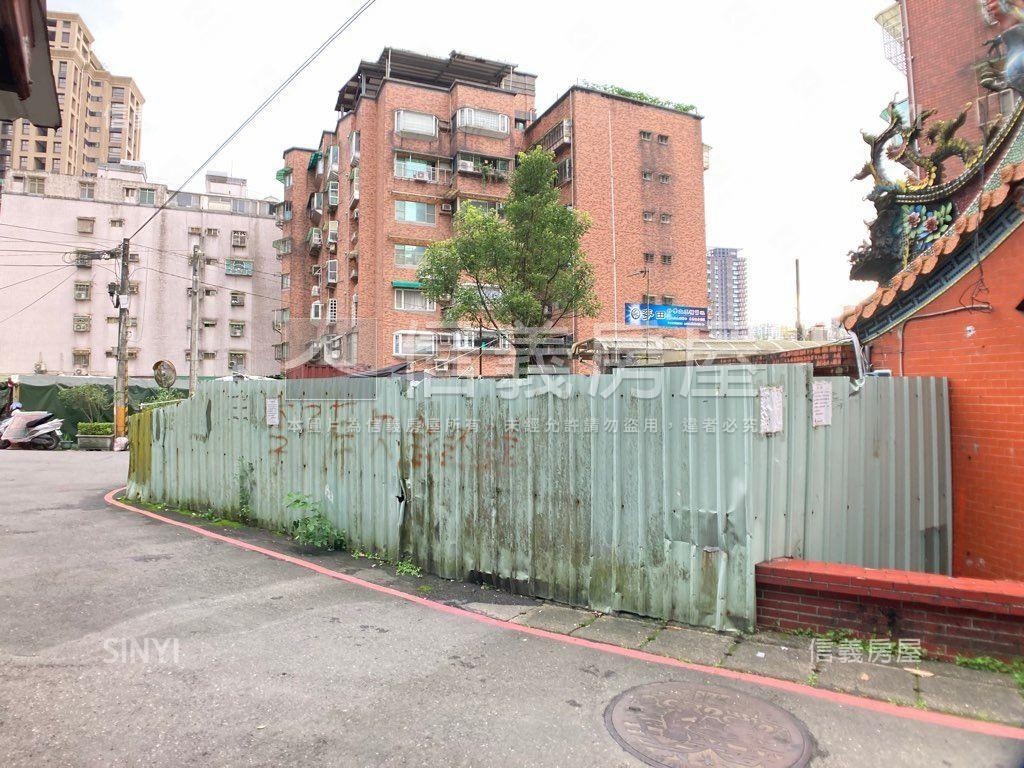 福安三角窗△兩面臨路土地房屋室內格局與周邊環境