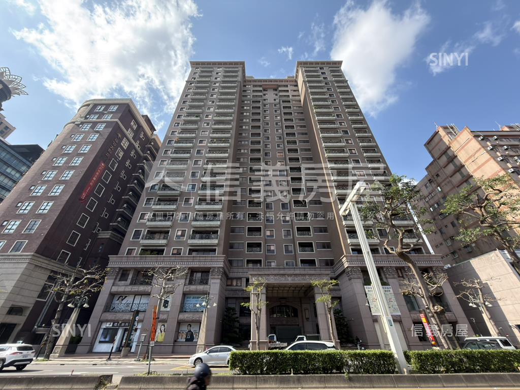 中悅登峰高樓層四房雙車位房屋室內格局與周邊環境