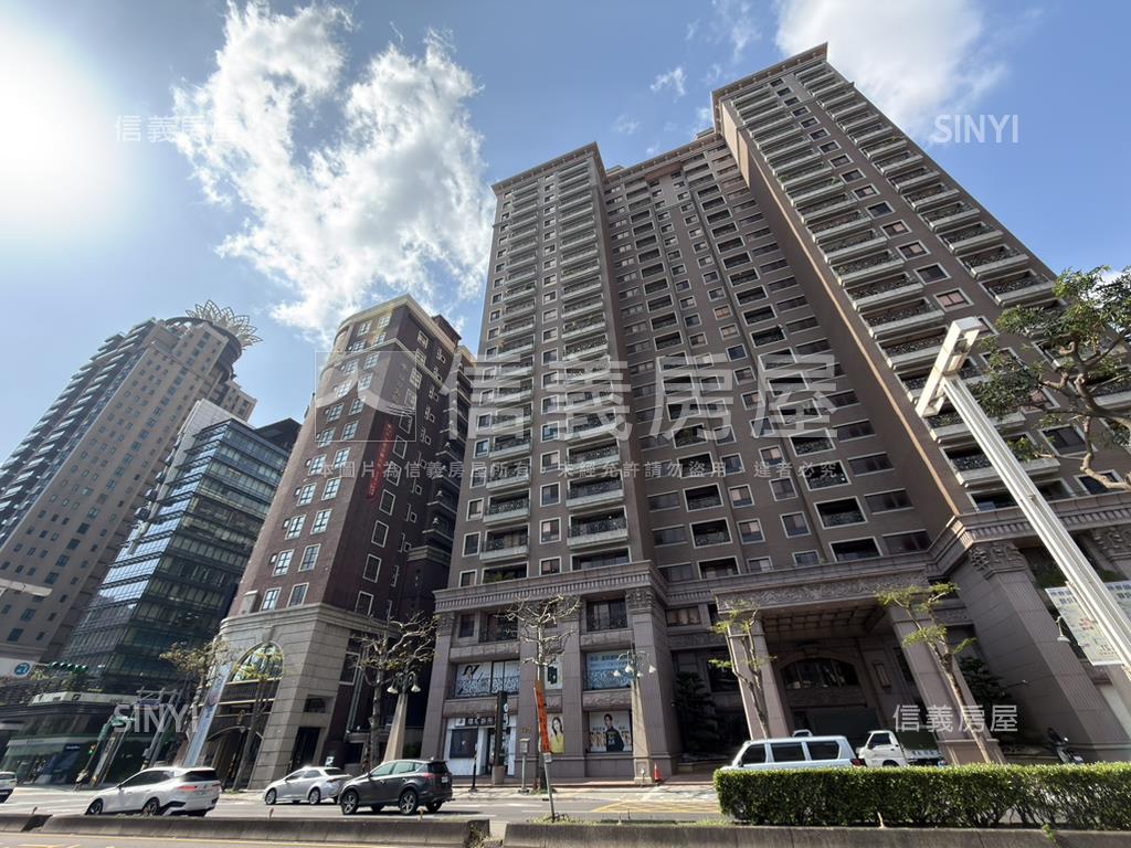 中悅登峰高樓層四房雙車位房屋室內格局與周邊環境