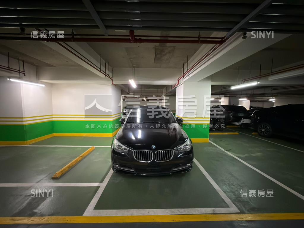中悅登峰高樓層四房雙車位房屋室內格局與周邊環境