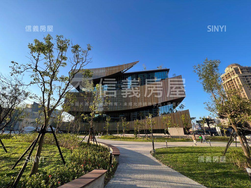 中悅登峰高樓層四房雙車位房屋室內格局與周邊環境