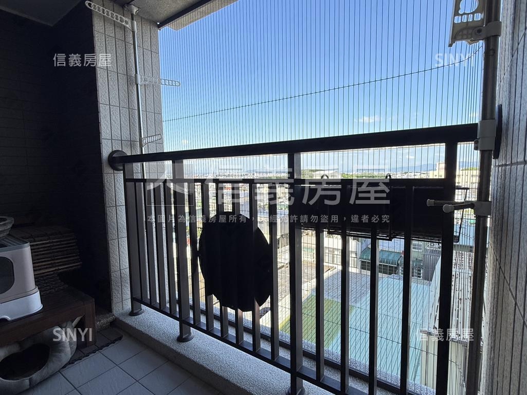 天翔遠眺山景兩房車位房屋室內格局與周邊環境