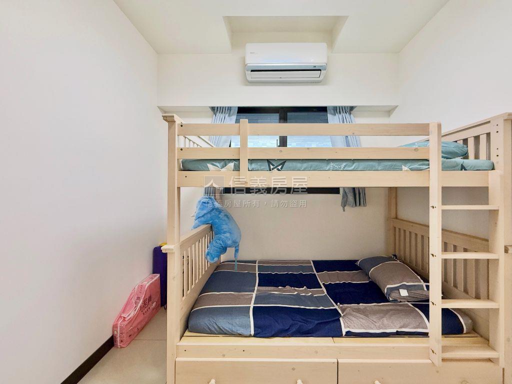 興時代視野採光輕裝美兩房房屋室內格局與周邊環境