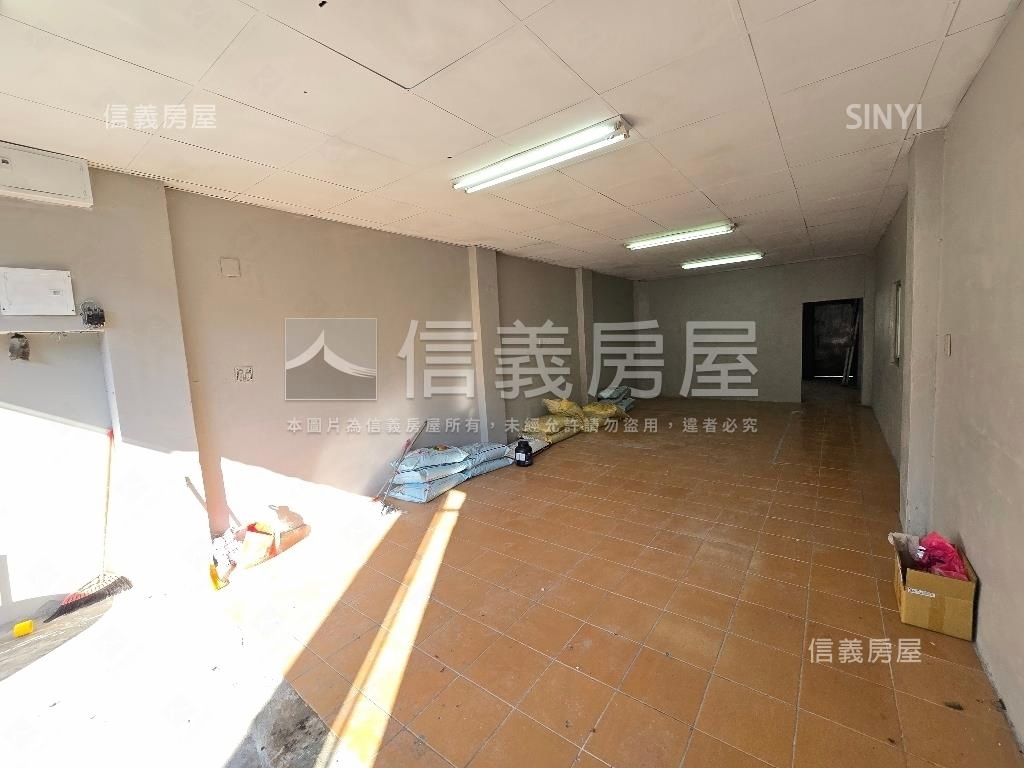 鶯歌黃金透店房屋室內格局與周邊環境