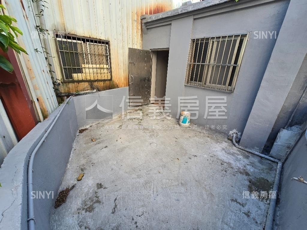 鶯歌黃金透店房屋室內格局與周邊環境