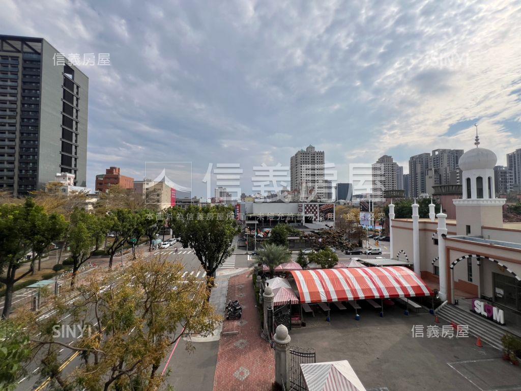 專任－近好市多高樓層三房房屋室內格局與周邊環境