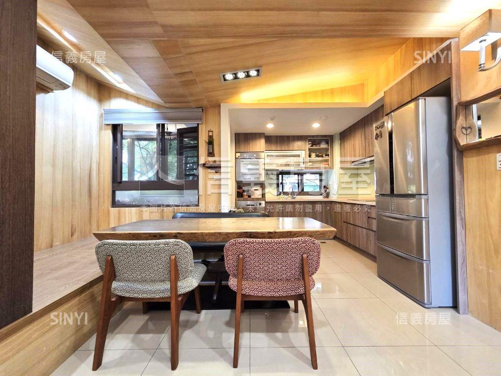 源峰清境邊間兩房兩衛房屋室內格局與周邊環境