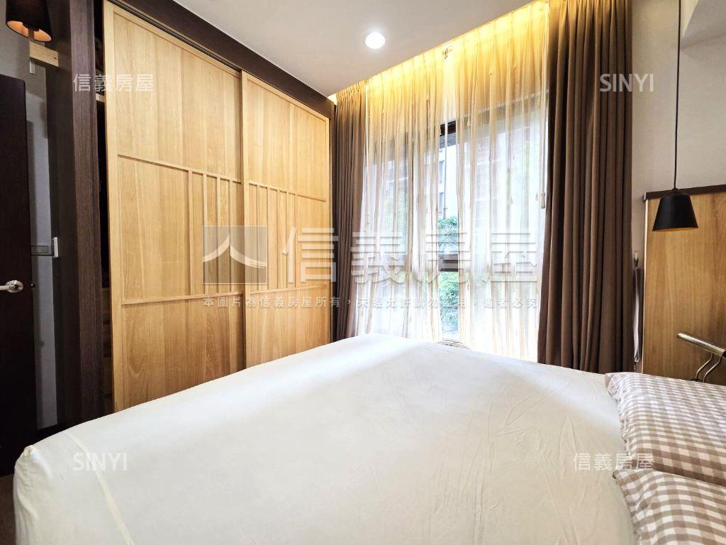 源峰清境邊間兩房兩衛房屋室內格局與周邊環境