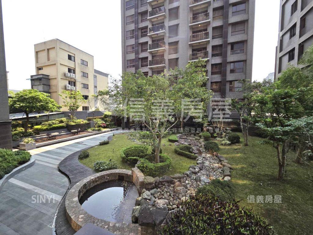 源峰清境邊間兩房兩衛房屋室內格局與周邊環境