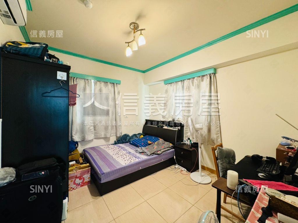 新傳兩房車位房屋室內格局與周邊環境