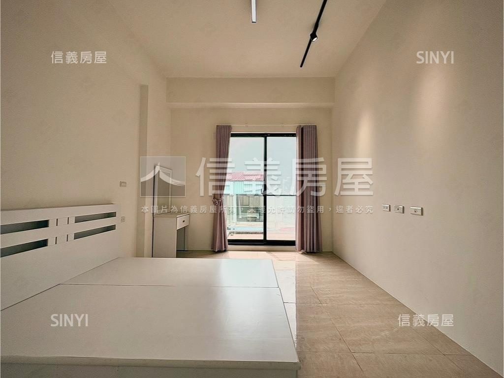 近南科台積１８廠車墅房屋室內格局與周邊環境