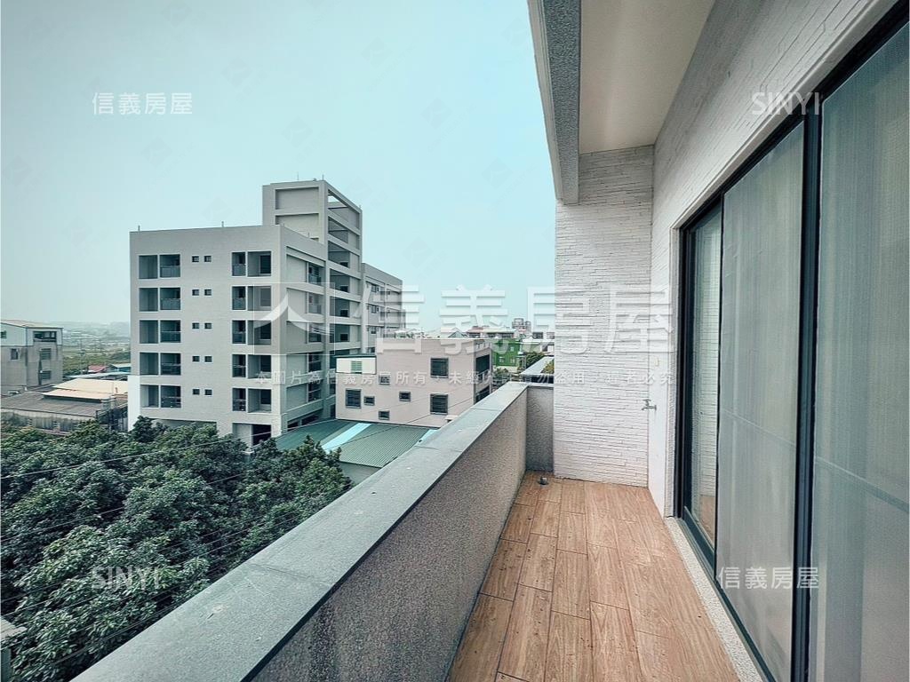 近南科台積１８廠車墅房屋室內格局與周邊環境