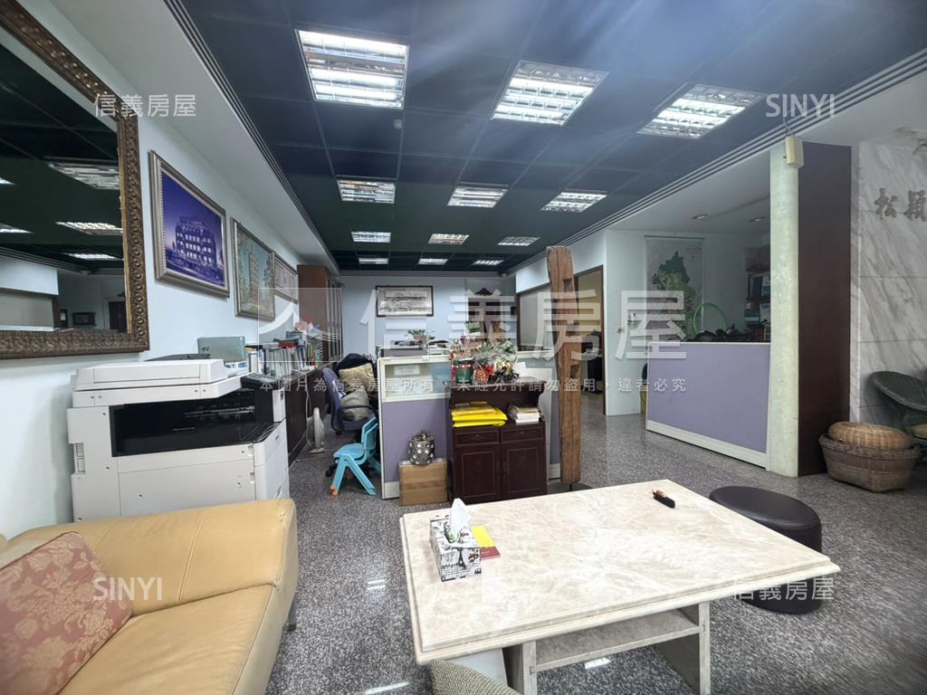 仁愛三青一樓★金店面房屋室內格局與周邊環境