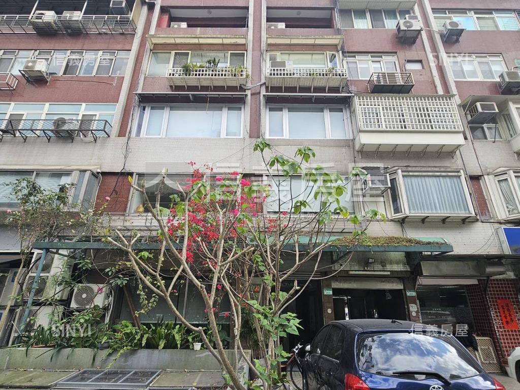 仁愛三青一樓★金店面房屋室內格局與周邊環境