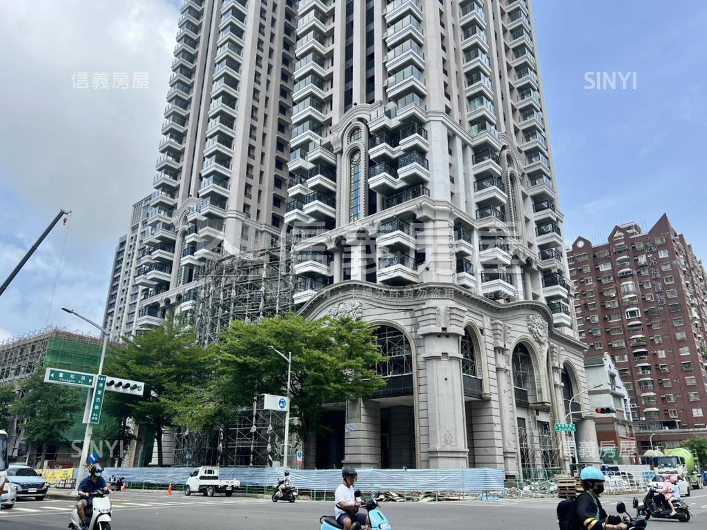 鉑愛悅～高樓層兩房有車位房屋室內格局與周邊環境