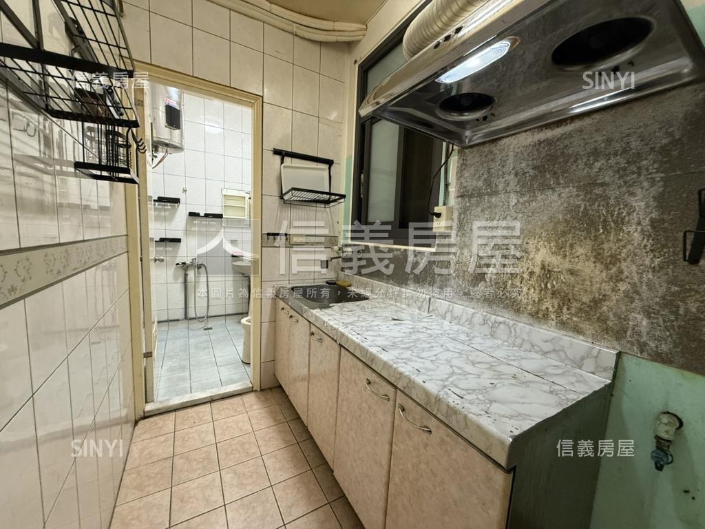 未來黃金商三一樓房屋室內格局與周邊環境