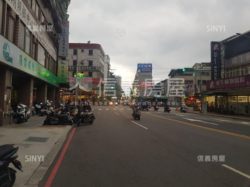 仁愛街大空間一樓房屋室內格局與周邊環境