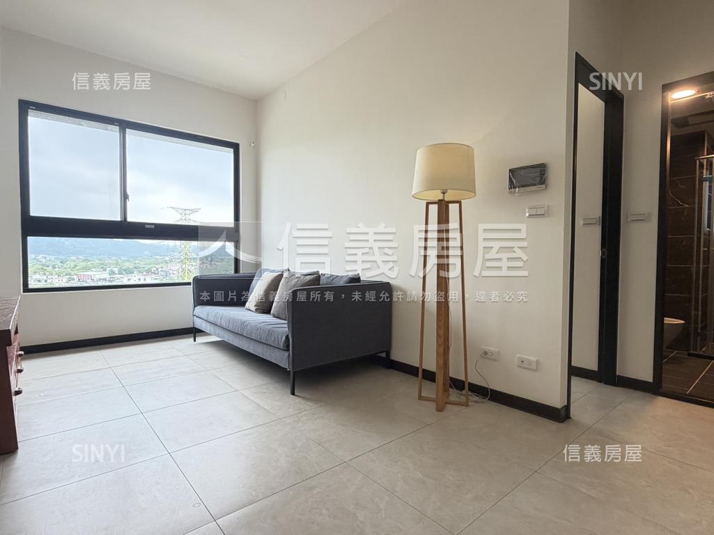 高鐵散步就到詠遇兩房車位房屋室內格局與周邊環境