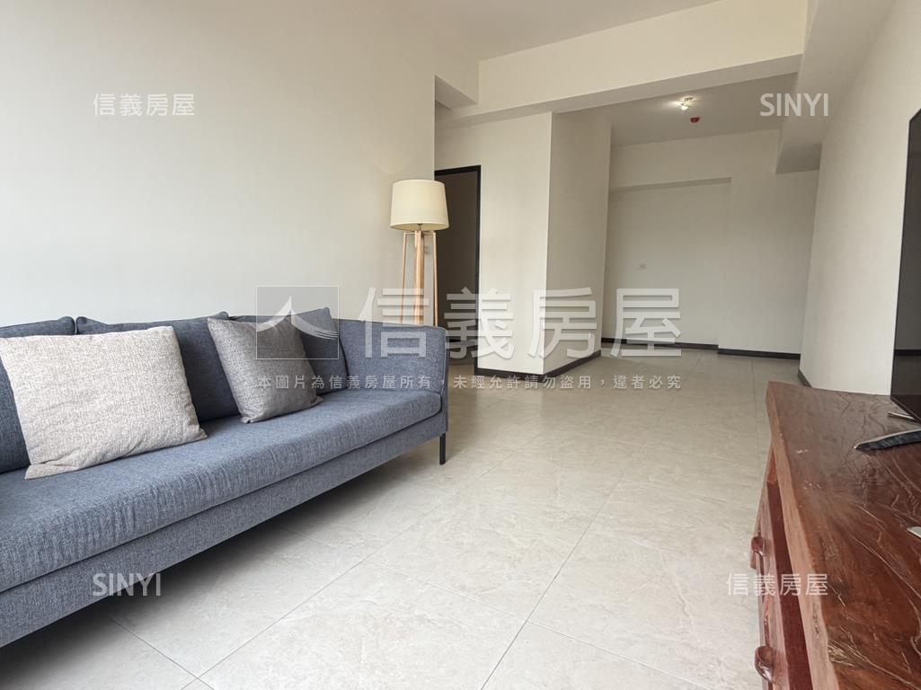 高鐵散步就到詠遇兩房車位房屋室內格局與周邊環境