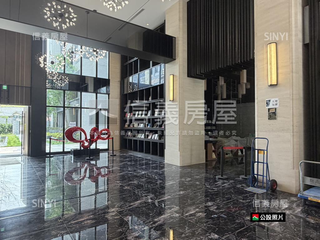 高鐵散步就到詠遇兩房車位房屋室內格局與周邊環境