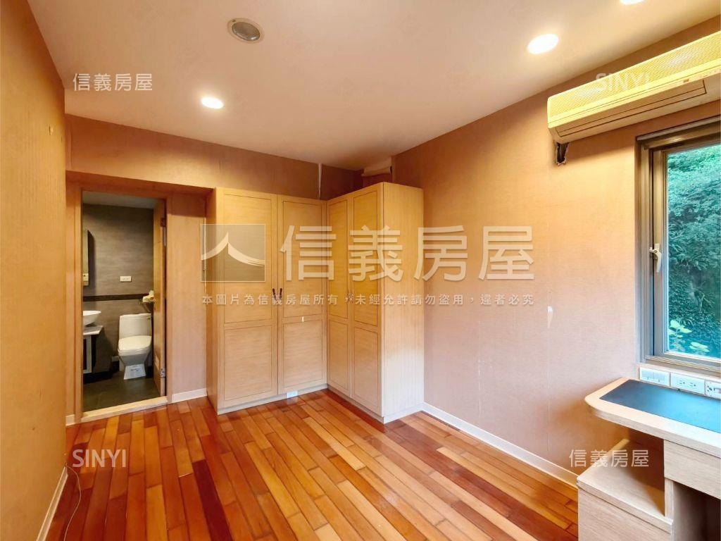 敦南好境四房車位房屋室內格局與周邊環境