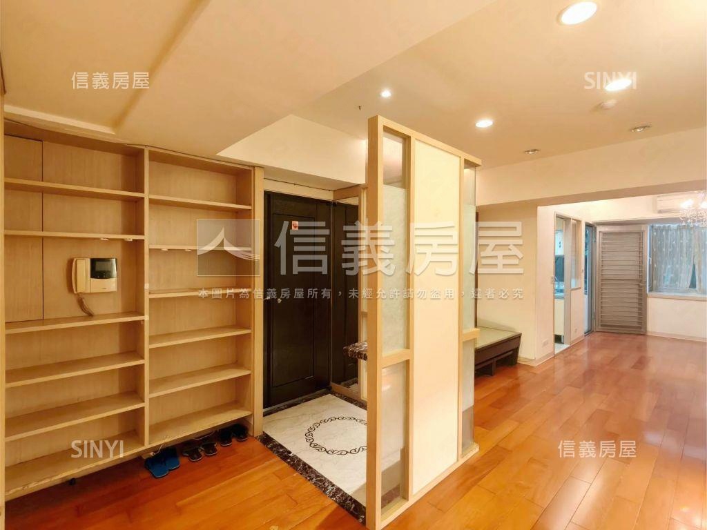 敦南好境四房車位房屋室內格局與周邊環境